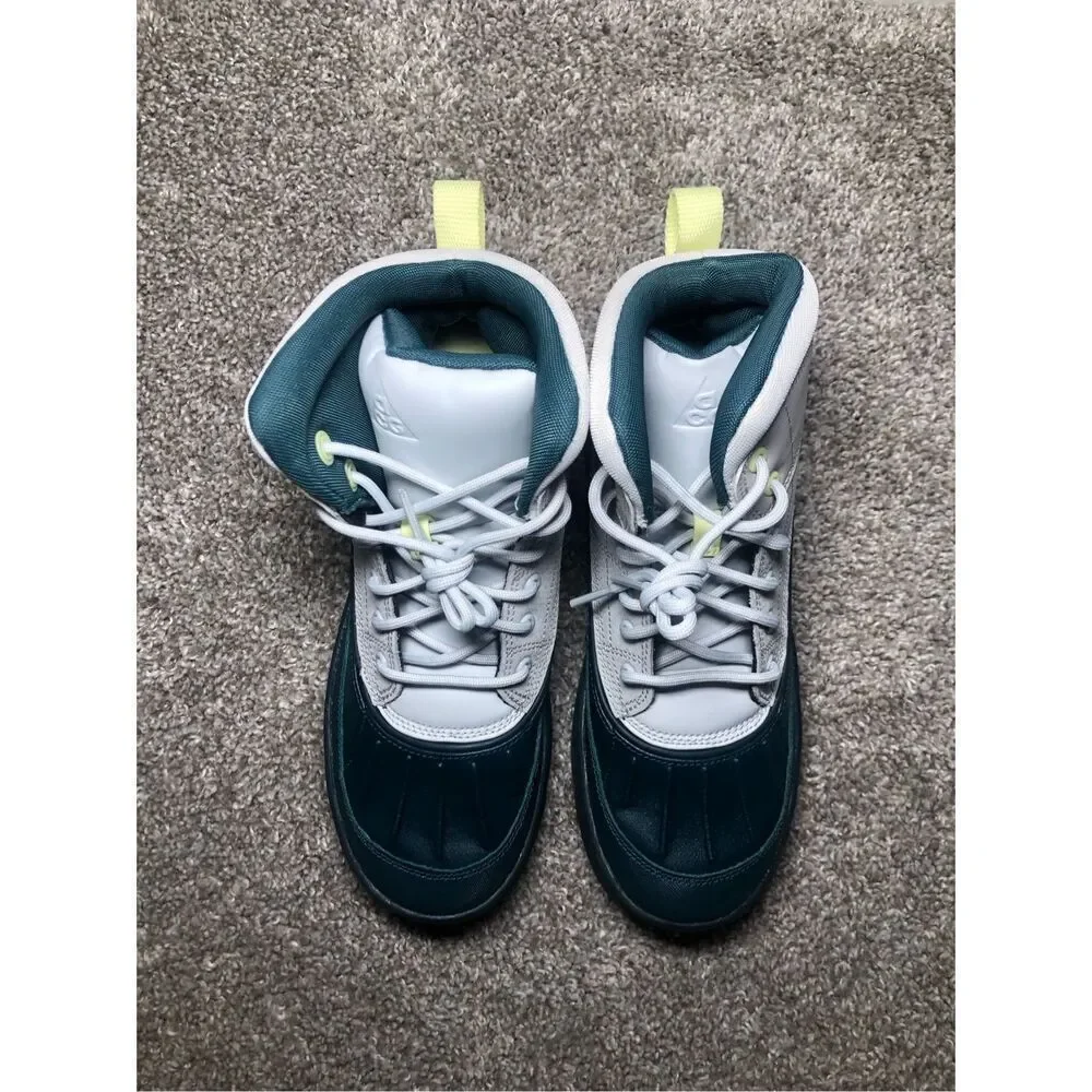 Nike Kids ACG Woodside 2 Boots Size 5